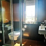 Apartamento Private Apartment Hermes Art On The Karst Shared Pool & Parking *