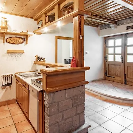 Apartment Trieste Hermes Art Sezana