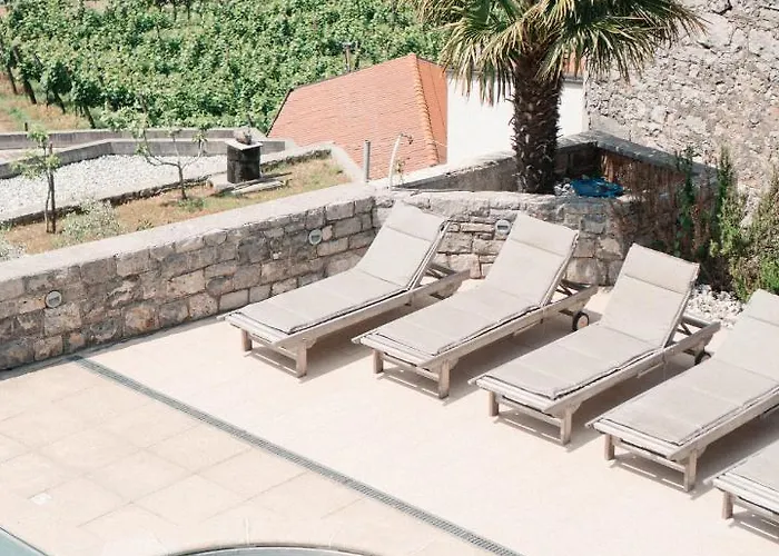 Trieste Hermes Art *